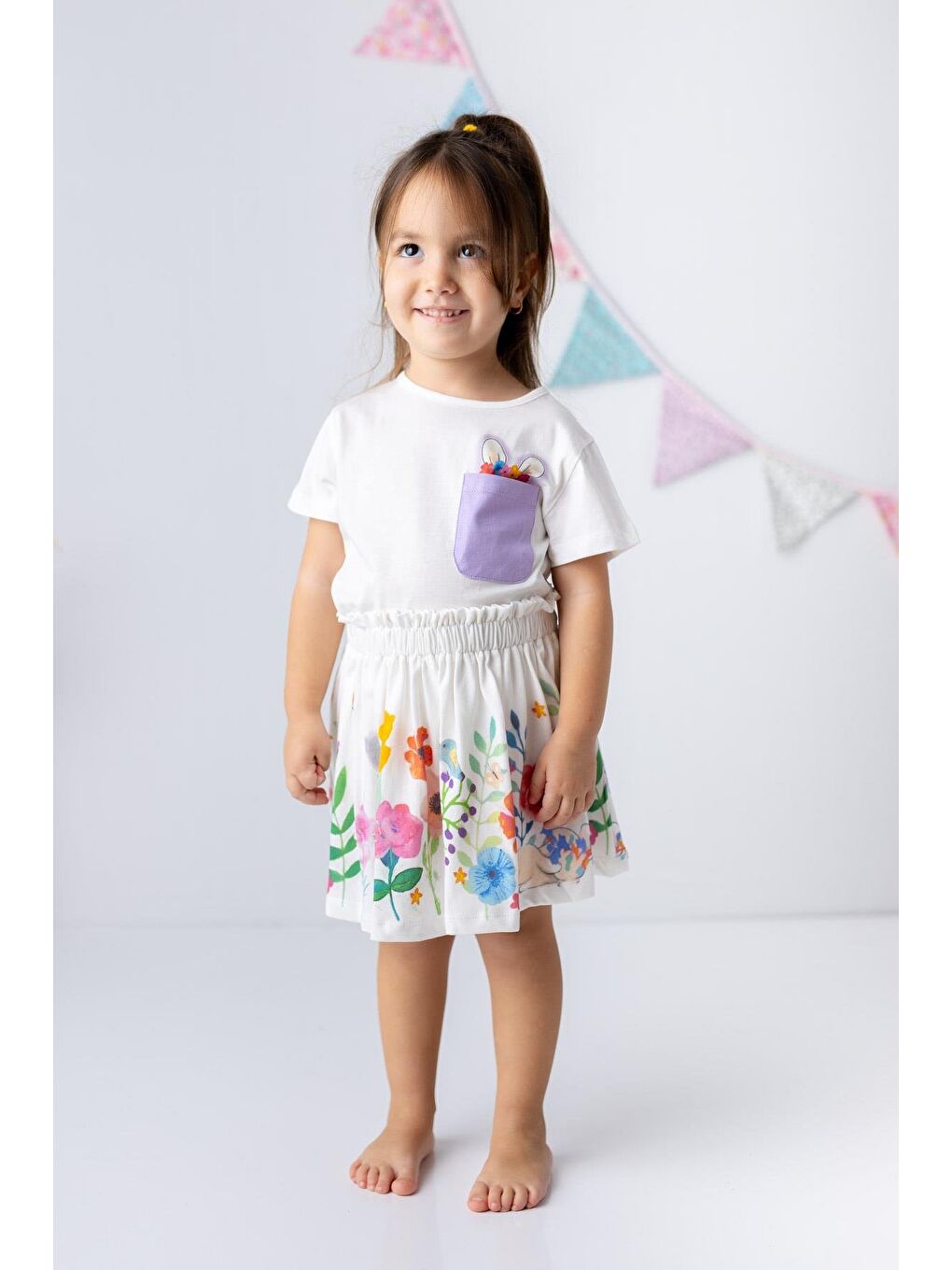 Beyaz Kız Bebek Etek Ucu Çiçek Desenli Beli Lastikli Etek-1