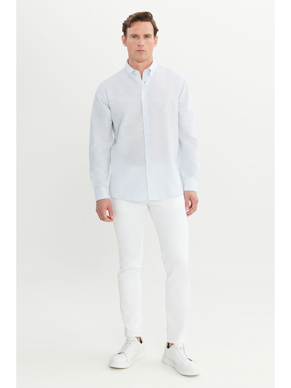 Erkek Açık Mavi %100 Pamuk Comfort Fit Rahat Kesim Düğmeli Yaka Çizgili Gömlek-1