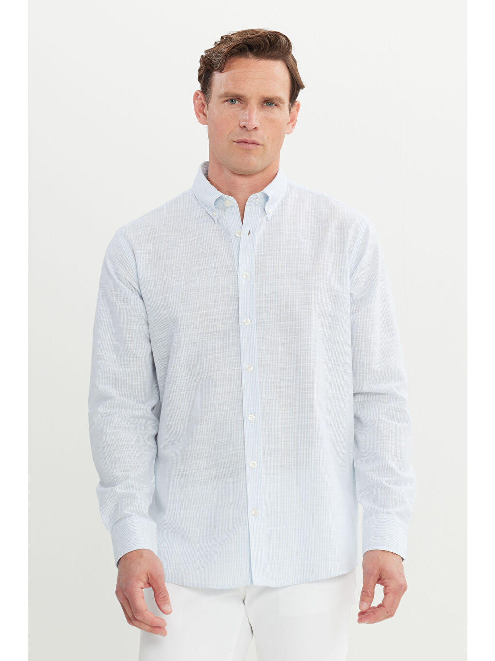 Erkek Açık Mavi %100 Pamuk Comfort Fit Rahat Kesim Düğmeli Yaka Çizgili Gömlek-2