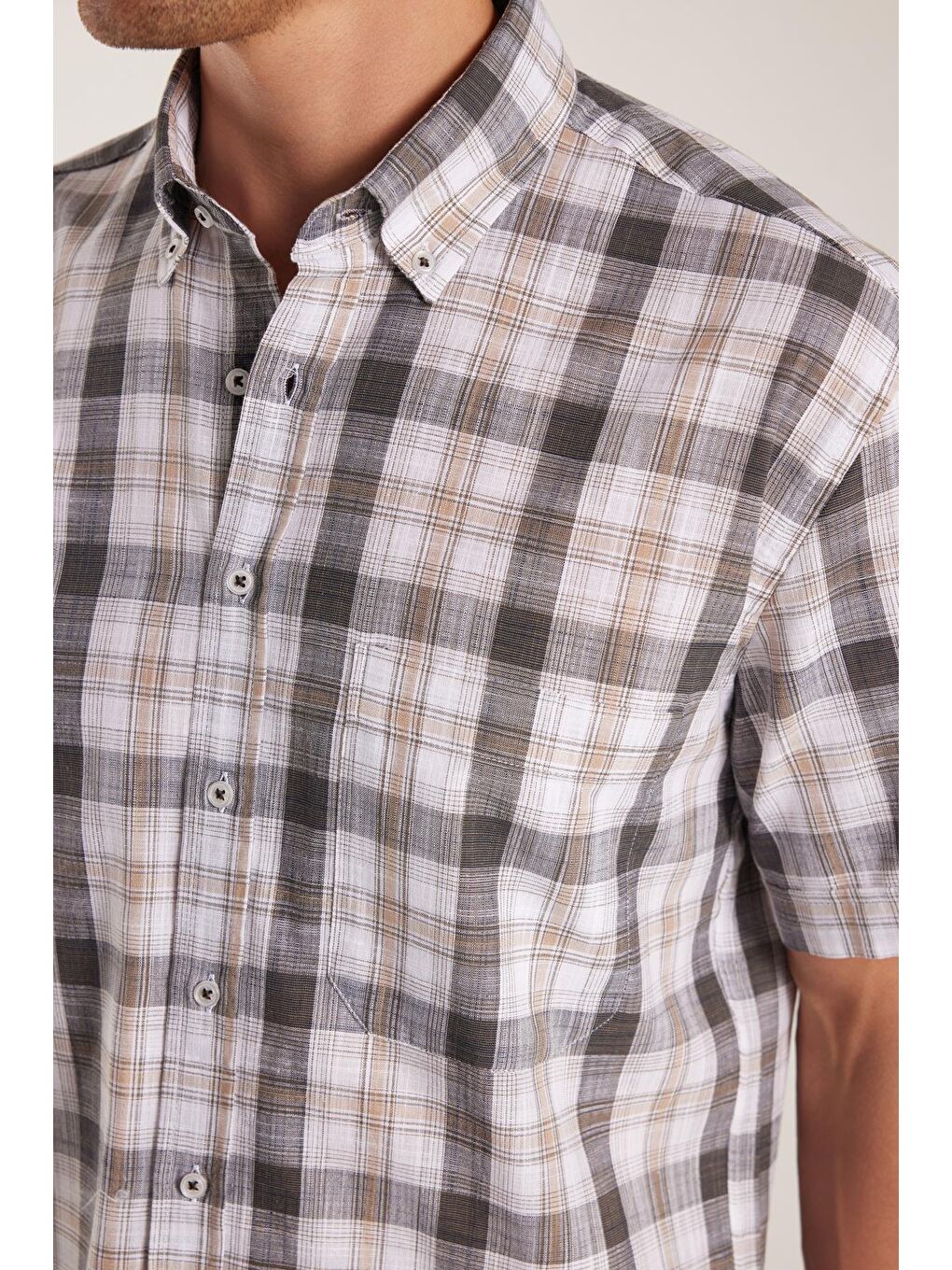 Karışık Erkek Regular Fit Klasik Kesim %100 Pamuk Keten Doku Cepli Kareli Kısa Kollu Düğmeli Yaka Gömlek-2