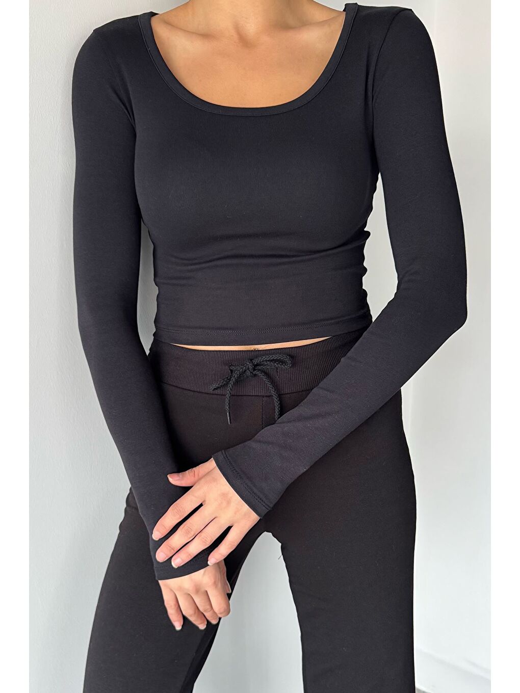 Siyah Kadın Uzun Kol Basic Elastanlı Slim Fit Body Bluz-1