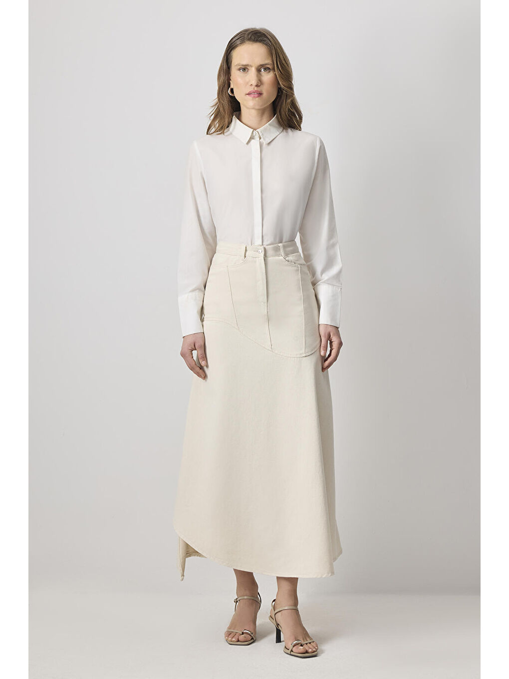 Bej Asimetrik Kesim Denim Etek