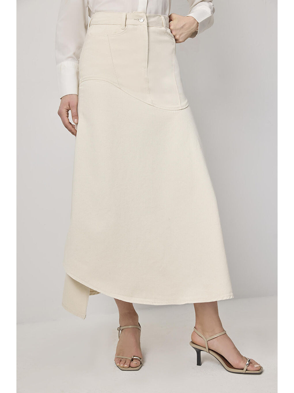 Bej Asimetrik Kesim Denim Etek-1