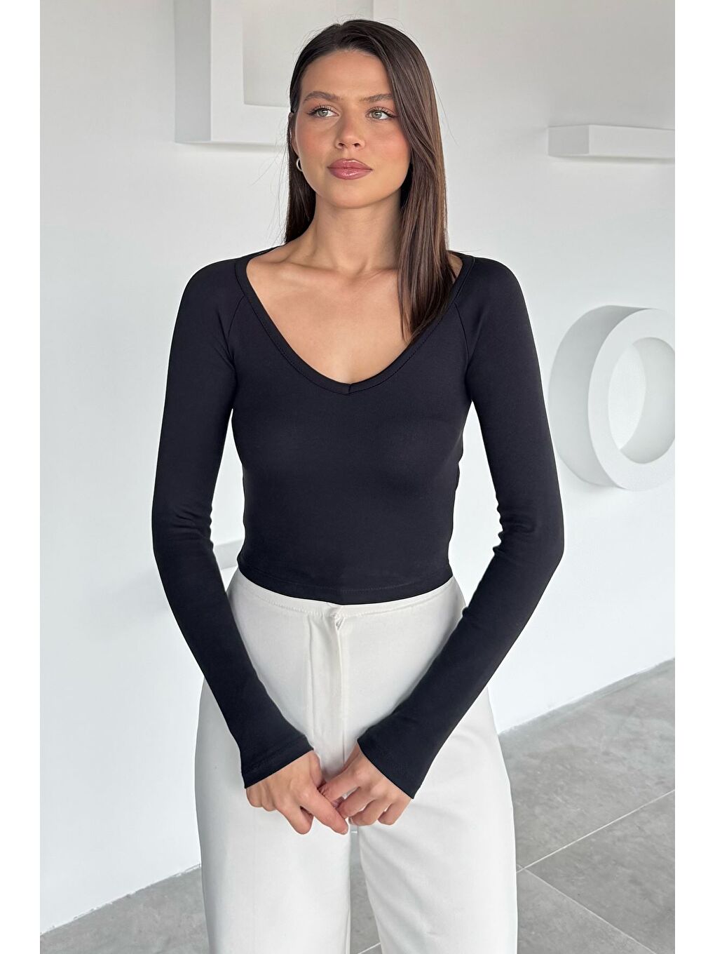 Siyah Kadın V Yaka Uzun Kol Elastanlı Slim Fit Body Bluz