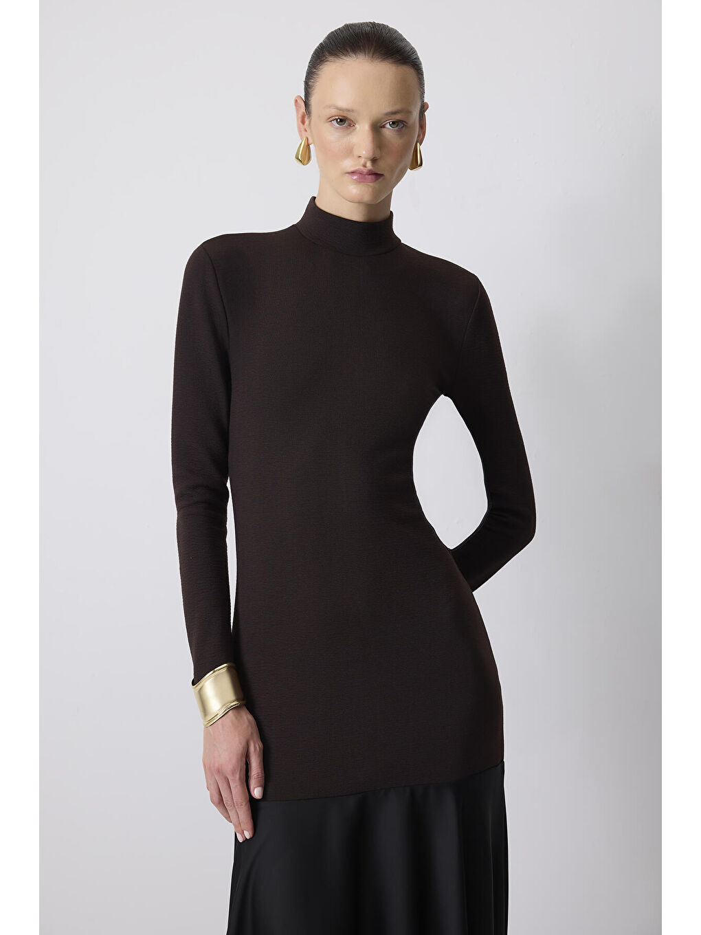 Kahverengi Saten Garnili Elbise-1