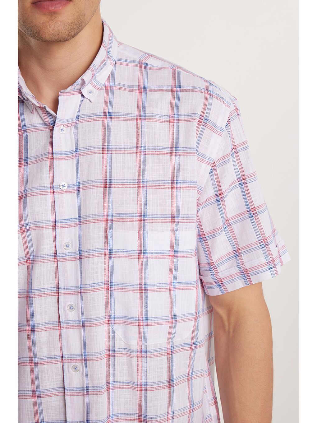 Kırmızı Erkek Regular Fit Klasik Kesim %100 Pamuk Keten Doku Tek Cepli Kareli Kısa Kollu Düğmeli Yaka Gömlek-2