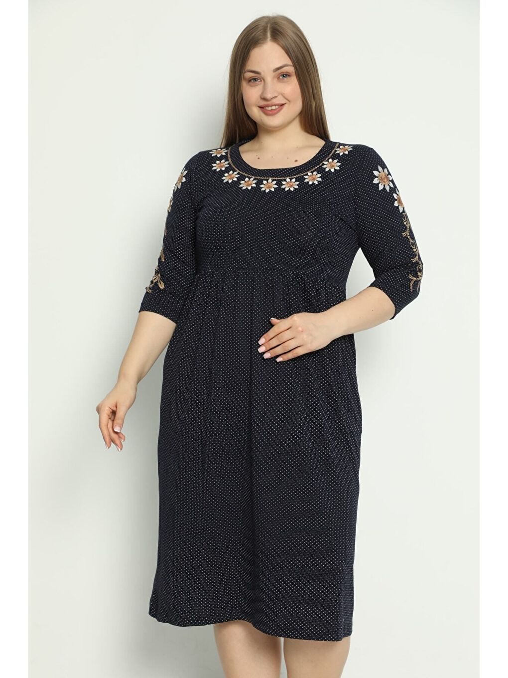 Lacivert Kadın Desenli Cepli Nakış Detaylı Büyük Beden Penye Modal Pamuklu Elbise-5
