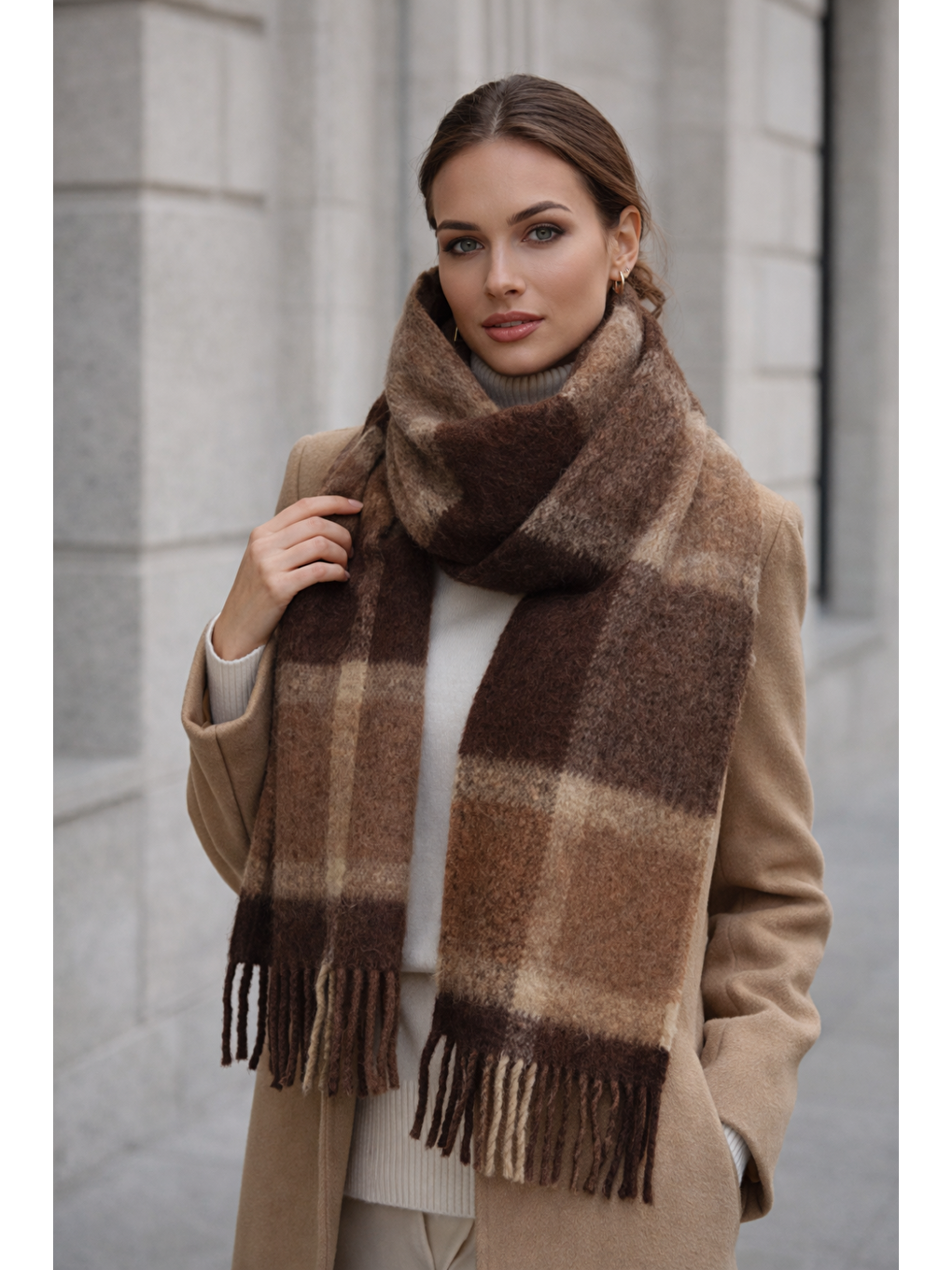 Kadın Kahverengi Ekose Desenli Atkı-Şal SAL1304-1