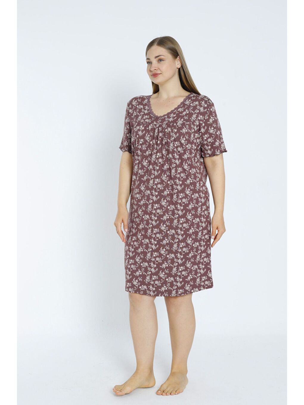 Kahverengi Desenli Dantelli Kısa Kollu Esnek Viskon Büyük Beden Gecelik-2