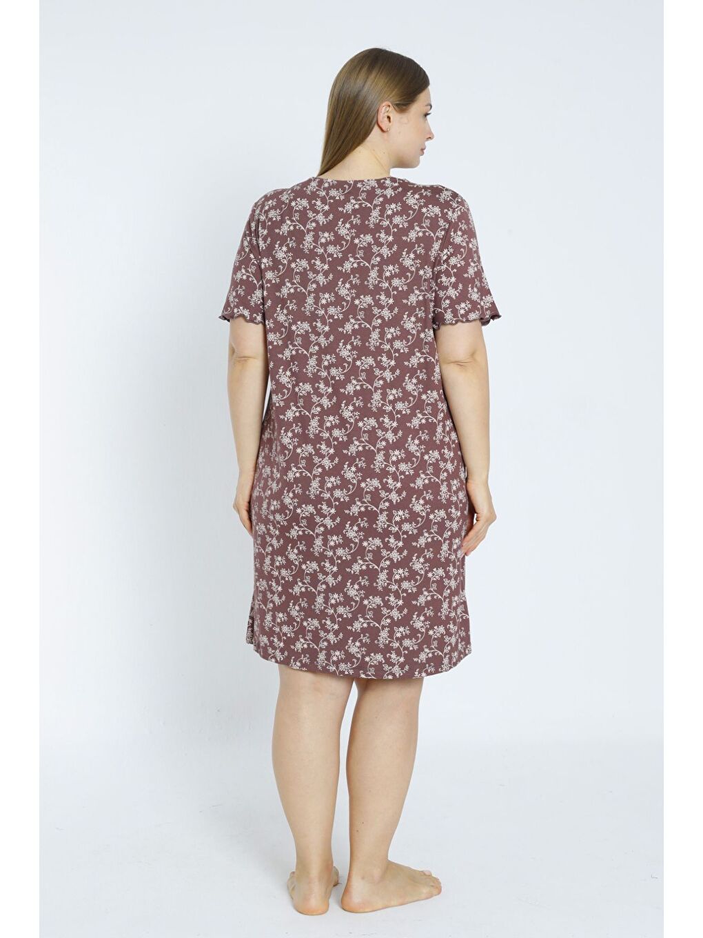 Kahverengi Desenli Dantelli Kısa Kollu Esnek Viskon Büyük Beden Gecelik-3
