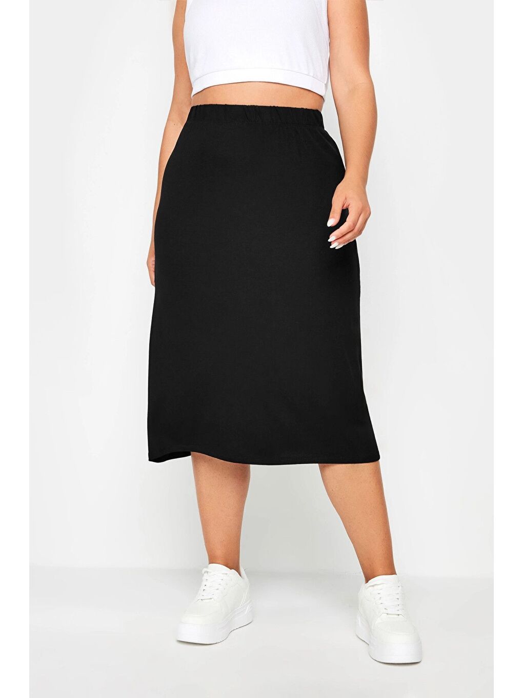 Siyah Büyük Beden Beli Lastikli Rahat Kalıp Midi Boy Etek 160300-1