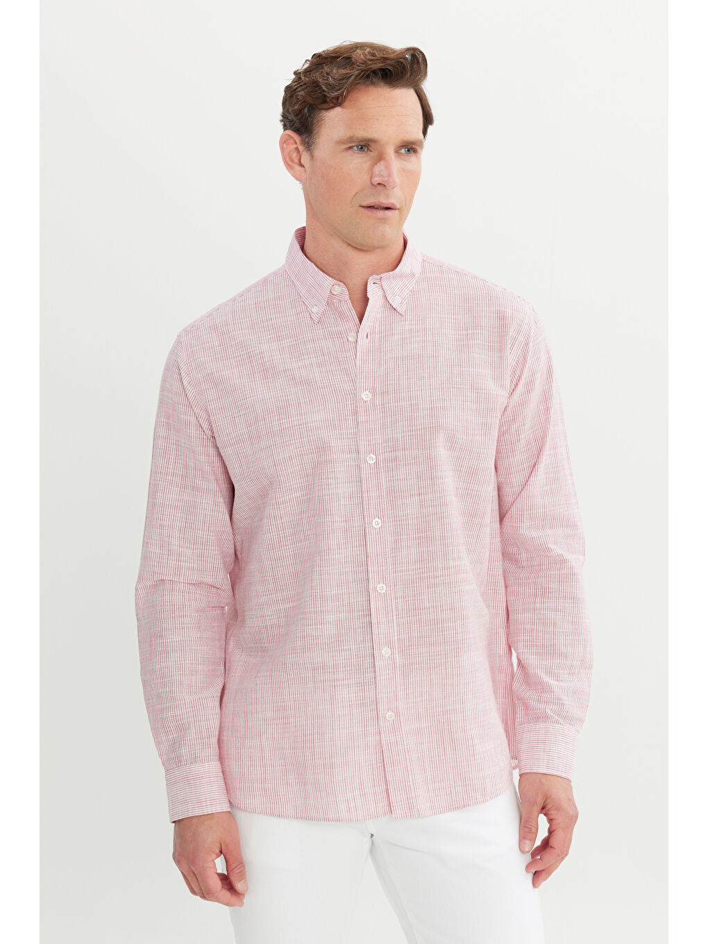 Erkek Kırmızı %100 Pamuk Comfort Fit Rahat Kesim Düğmeli Yaka Çizgili Gömlek-2