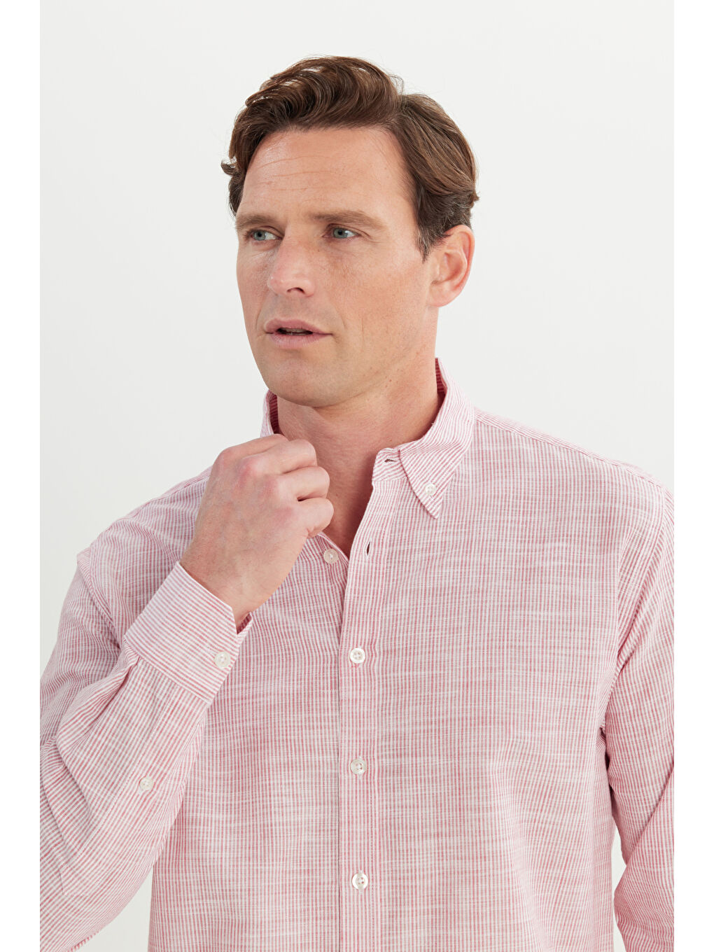 Erkek Kırmızı %100 Pamuk Comfort Fit Rahat Kesim Düğmeli Yaka Çizgili Gömlek-3