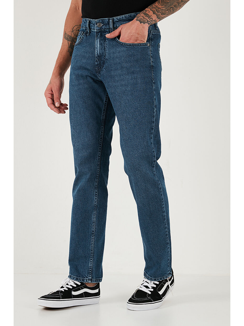 Mavi Pamuklu Comfort Fit Normal Bel Boru Paça Jeans 4400C17TEXAS-3