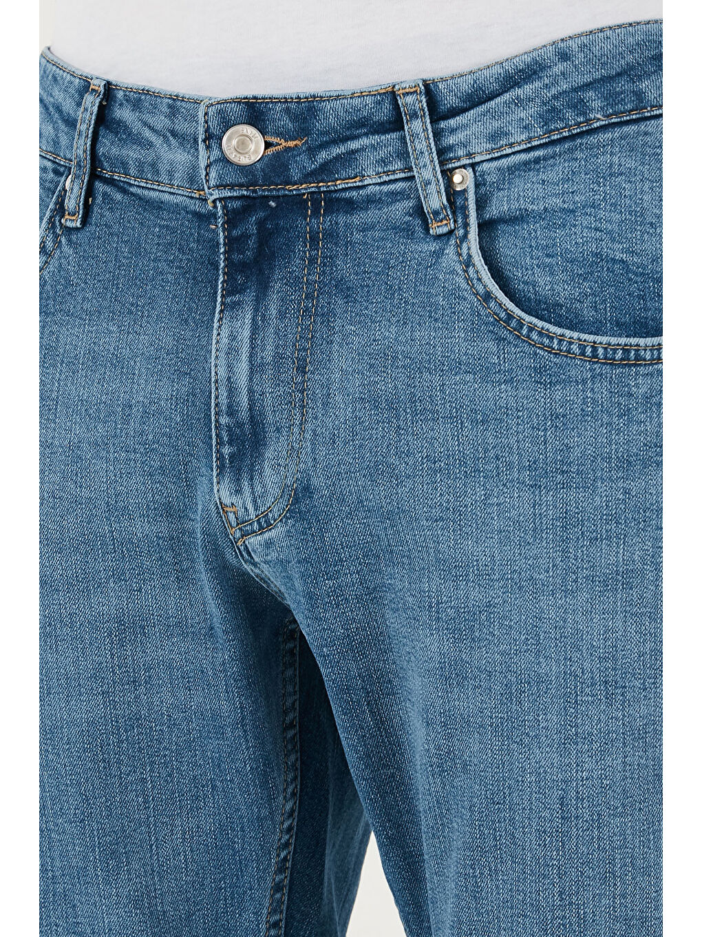 Mavi Pamuklu Regular Fit Normal Bel Boru Paça Jeans 2203C281PARMA-5