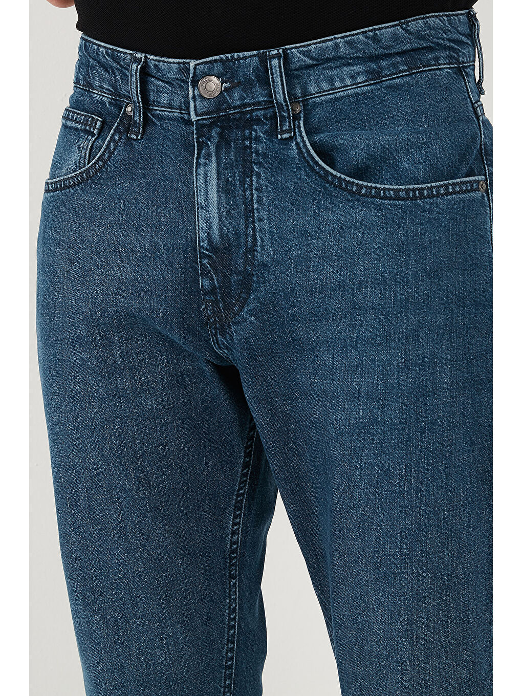 Mavi Pamuklu Comfort Fit Normal Bel Boru Paça Jeans 4400C17TEXAS-5