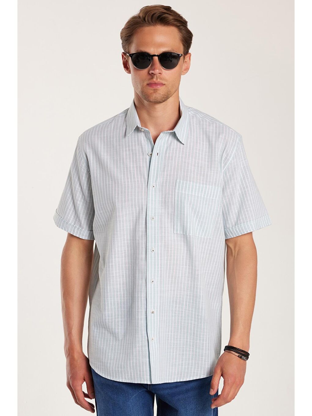 Erkek Regular Fit Klasik Kesim %100 Pamuk Kısa Kollu Keten Doku Tek Cepli Çizgili Yeşil Gömlek-3