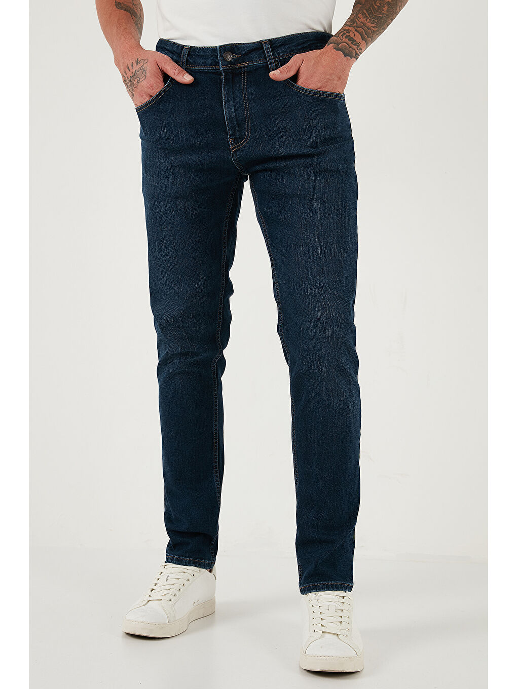 Lacivert Pamuklu Slim Fit Yüksek Bel Dar Paça Jeans 3300C28TOKYO-1