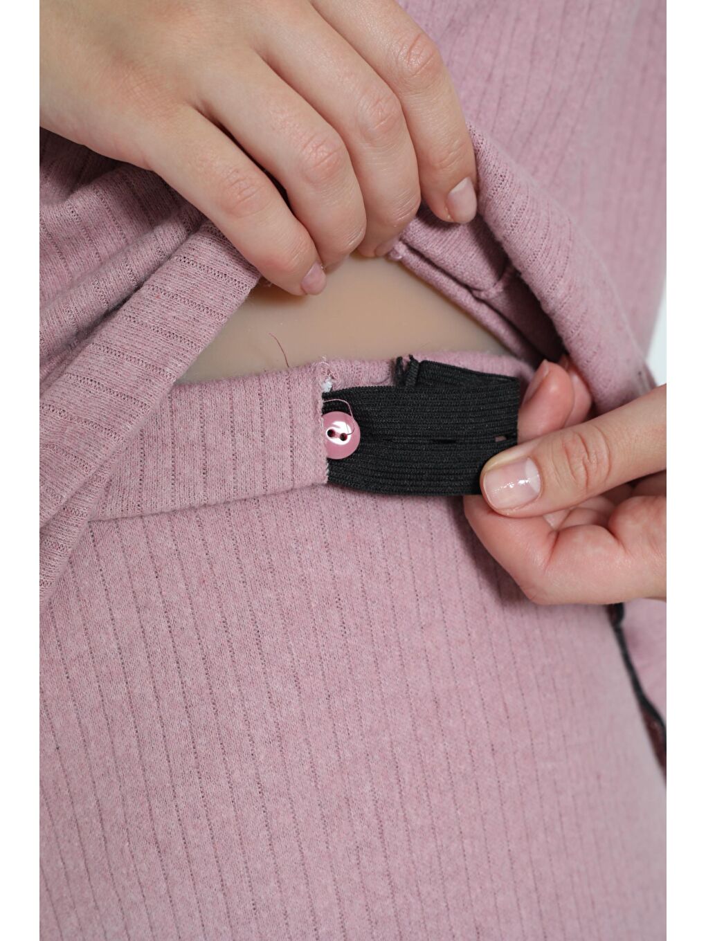 Pembe Gül Kurusu Önden Düğmeli Ayarlanabilir Bel Kol ve Paça Fırfır Detaylı Hamile Pijama Takımı-4