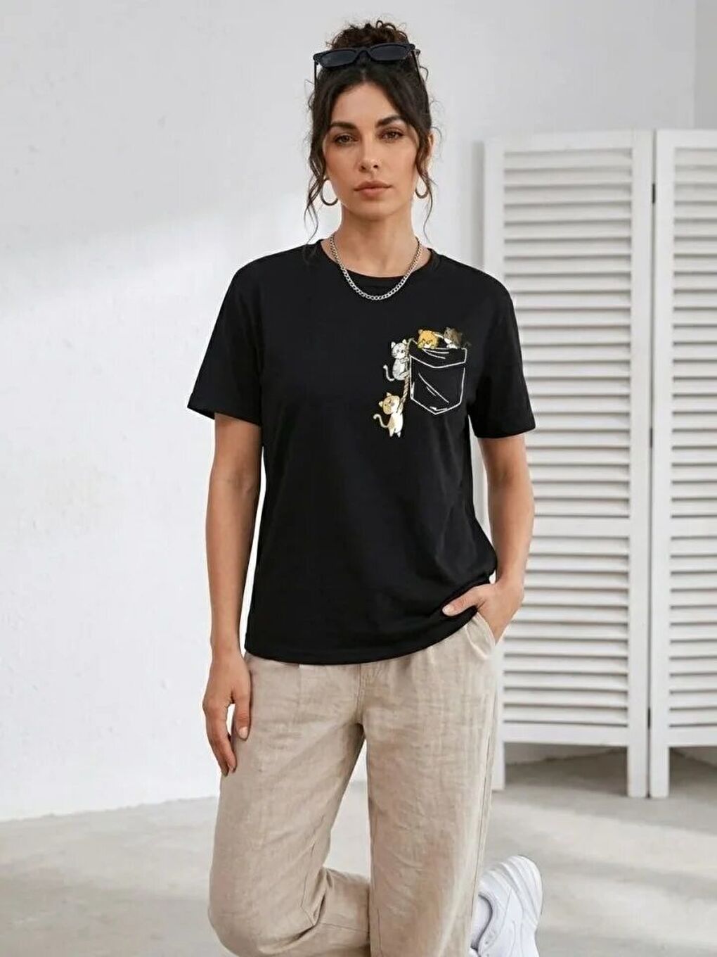 Sevimli Kedi Cep Baskılı Tişört Kısa Kol Yazlık T-Shirt - Siyah-1