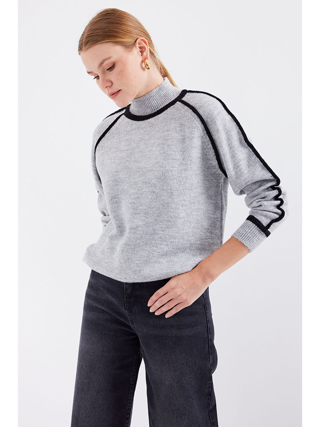 15879 Çizgili Oversize Triko Kazak - Gri-2