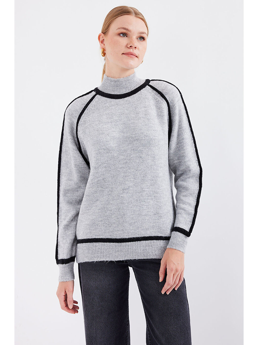 15879 Çizgili Oversize Triko Kazak - Gri-3