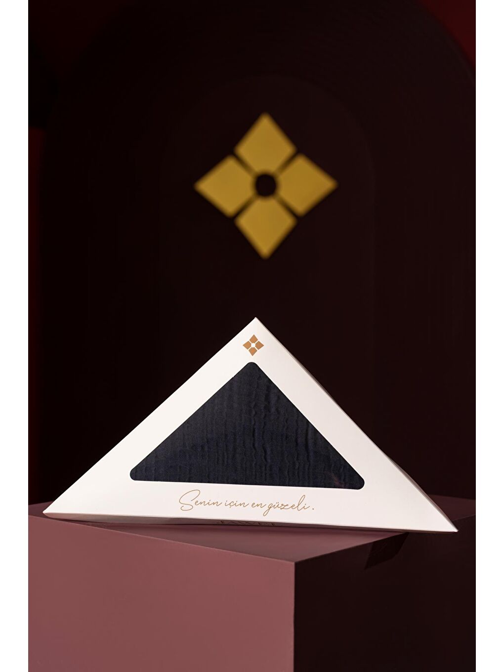 Lacivert Kadın Biyeli Müslin Şal-1