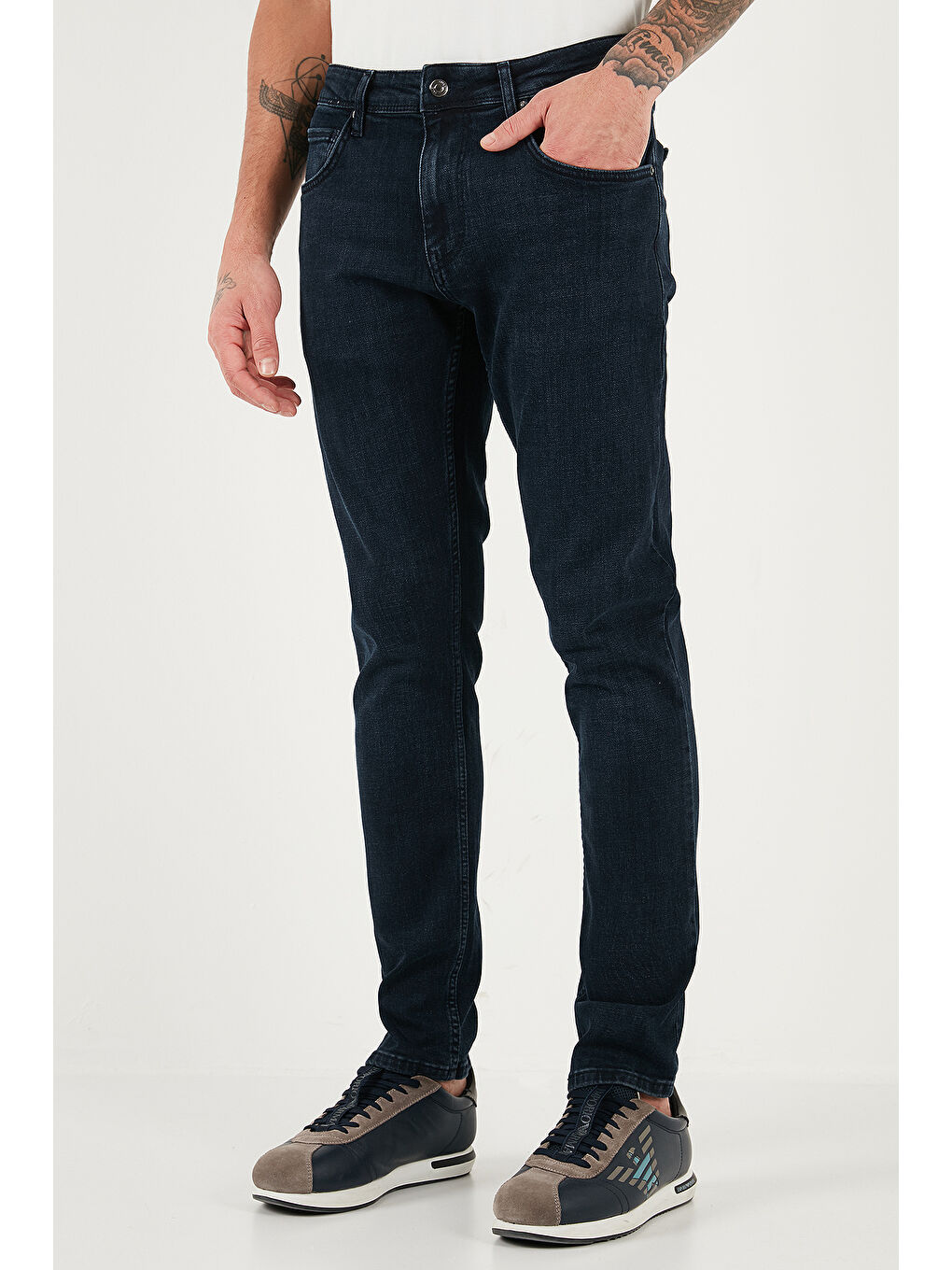 Lacivert Pamuklu Slim Fit Yüksek Bel Dar Paça Jeans 3300C47TOKYO-2