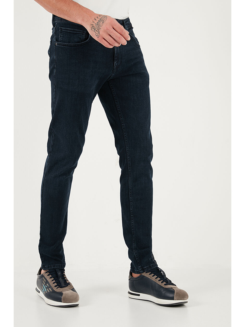 Lacivert Pamuklu Slim Fit Yüksek Bel Dar Paça Jeans 3300C47TOKYO-3