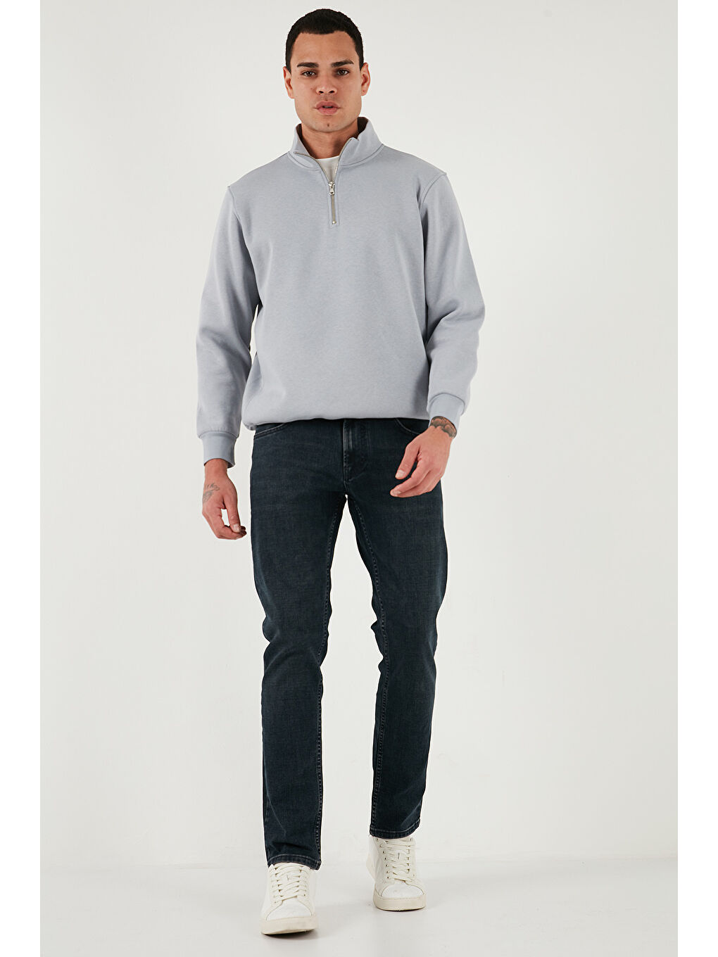 Mavi Pamuklu Regular Fit Normal Bel Boru Paça Jeans 2211C25PARMA