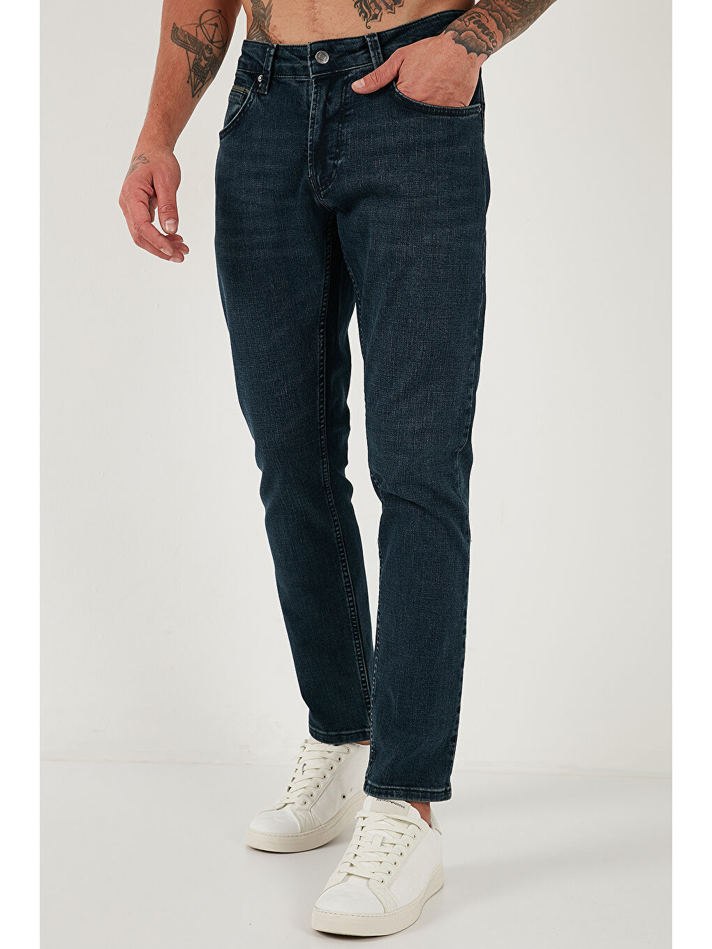 Mavi Pamuklu Regular Fit Normal Bel Boru Paça Jeans 2211C26PARMA-3