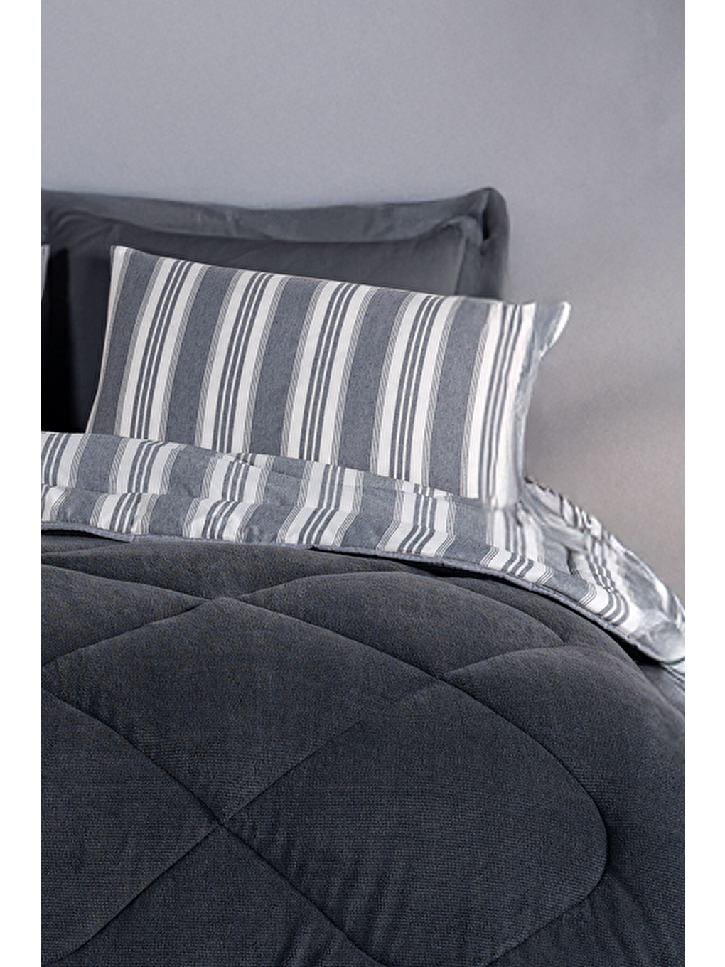 Comfort Set Yeni Nesil Wellsoft Yorganlı 2 Parça Tek Kişilik Soft Line Antrasit-1