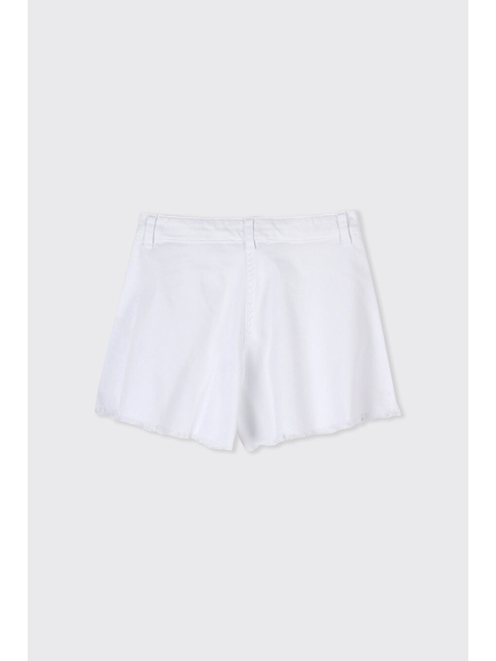 Kız Çocuk Düğme Detaylı Beyaz Şort-1