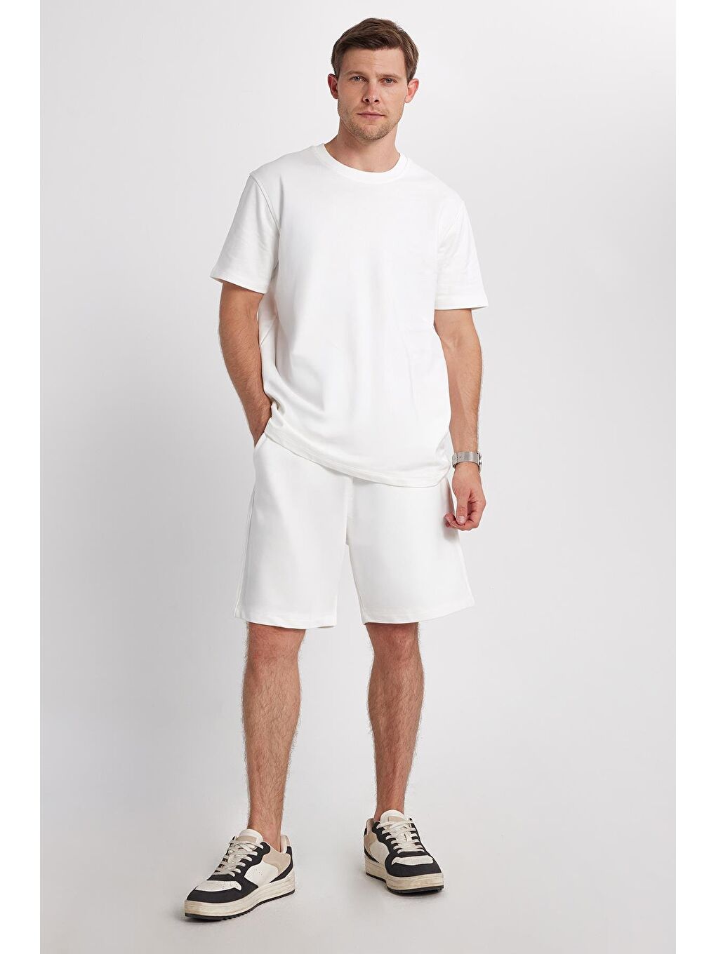 Relax Fit Rahat Kesim %100 Pamuk Hafif Kalın Özel Tasarım Erkek Ekru Şortlu Eşofman Takım