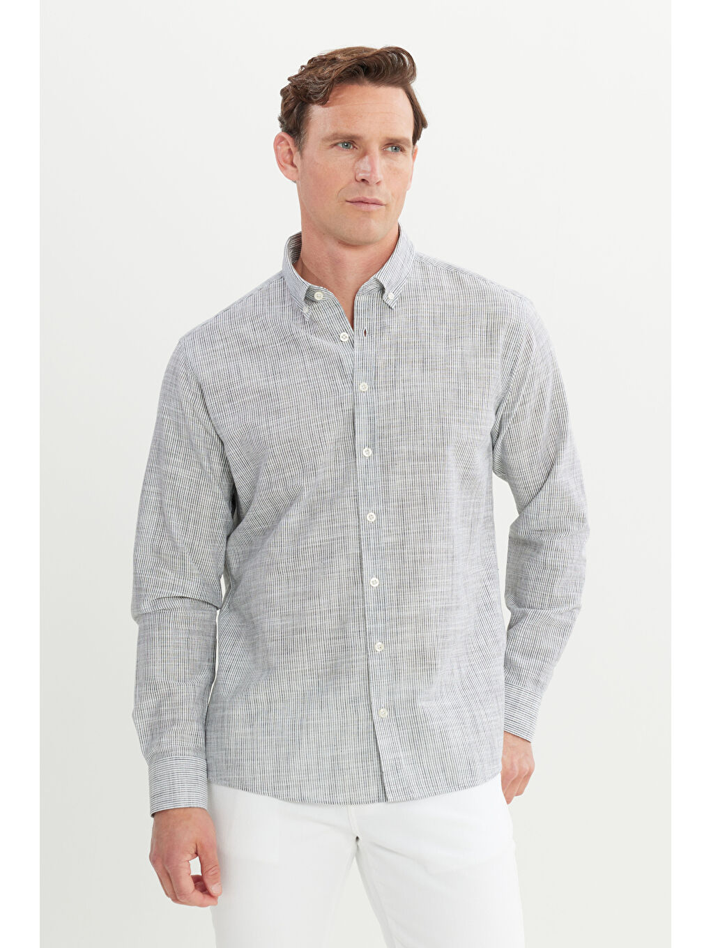 Erkek Siyah %100 Pamuk Comfort Fit Rahat Kesim Düğmeli Yaka Çizgili Gömlek-2