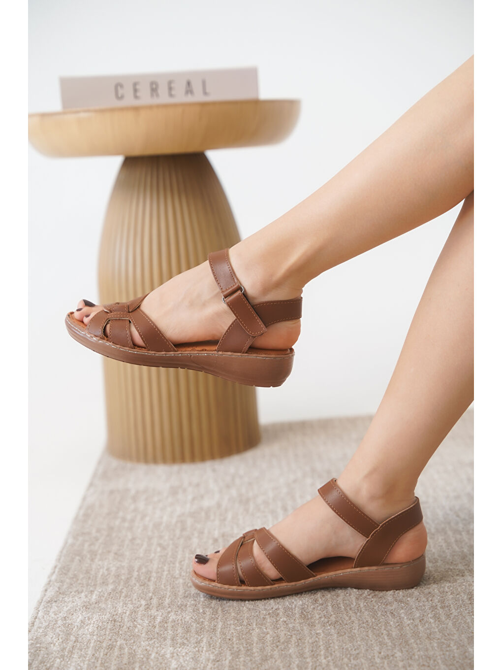 Kahverengi Arina Günlük Ortopedik Comfort Hakiki Deri Kadın Sandalet