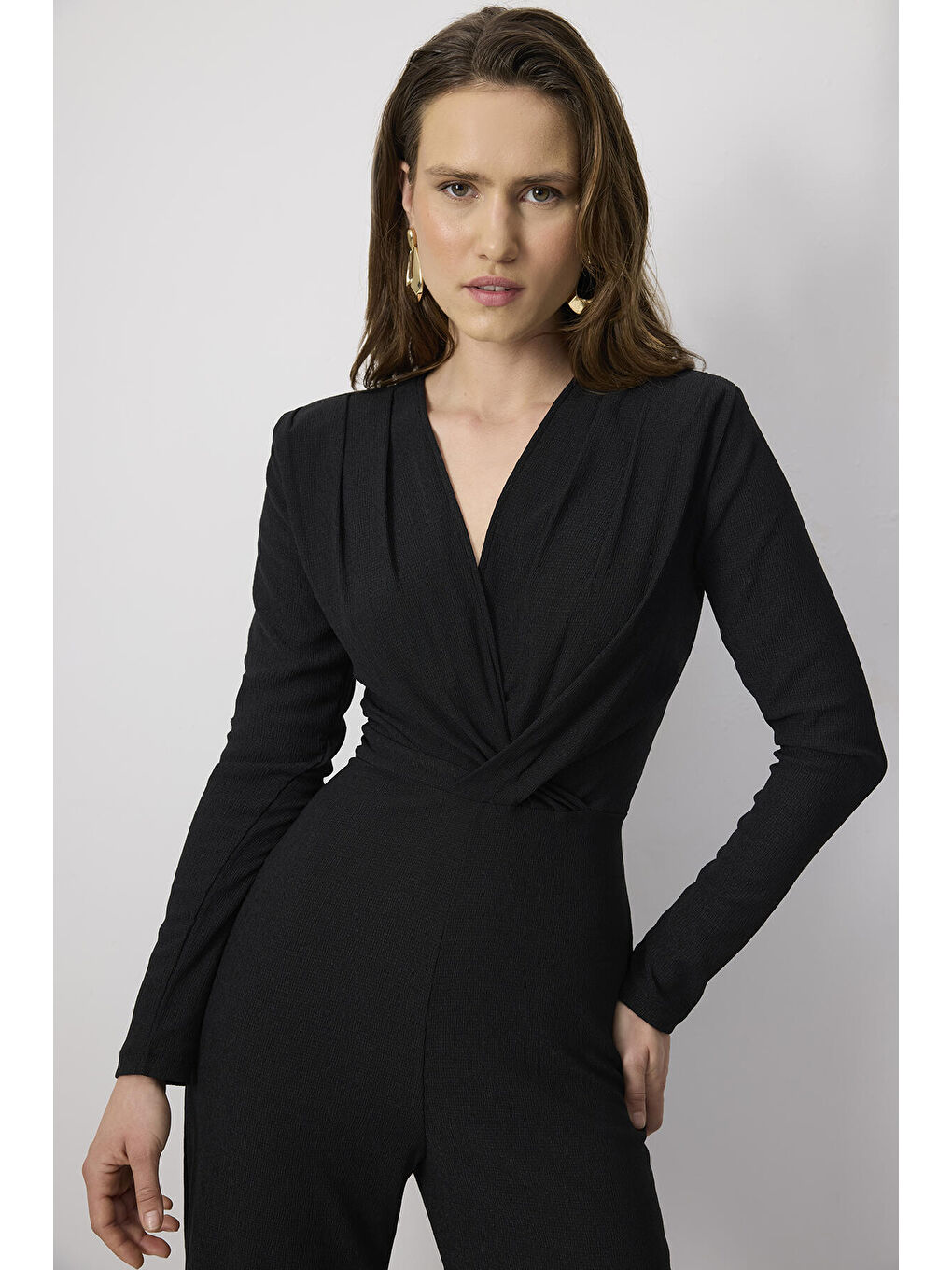 Siyah Kruvaze Elastanlı Tulum-2