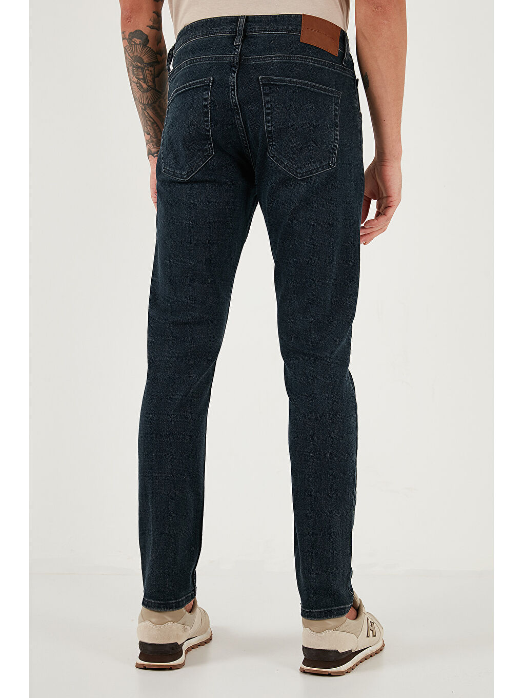 Mavi Pamuklu Slim Fit Yüksek Bel Dar Paça Jeans 3300C45TOKYO-6