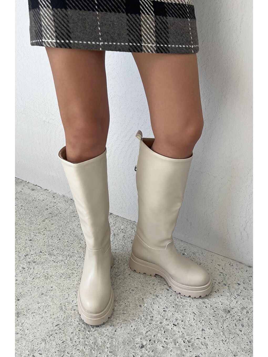 Lina  Kadın Kürk Detay  Deri Çizme Bej-1