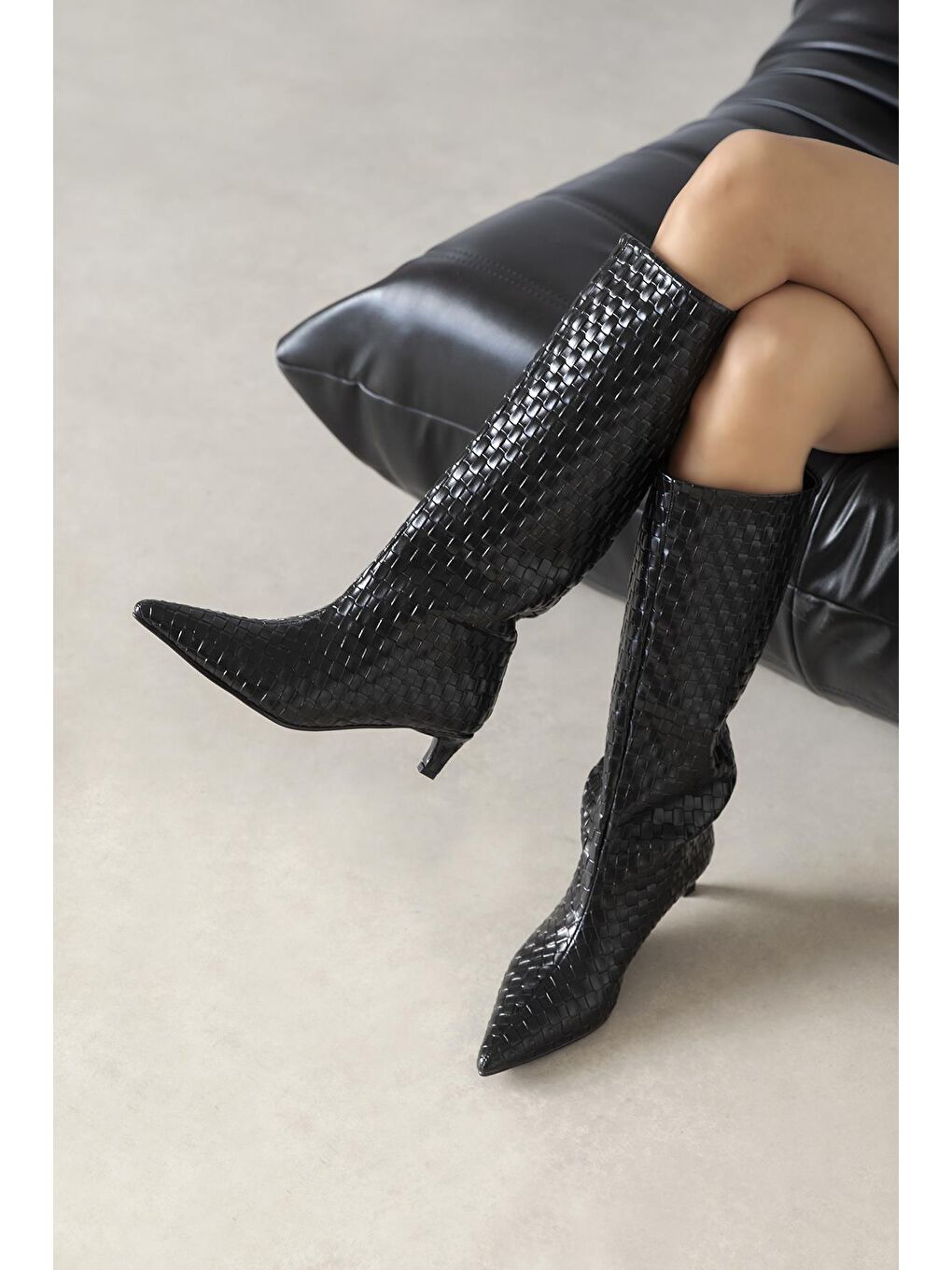 Esila Kadın Örgü Detay Deri Çizme Siyah