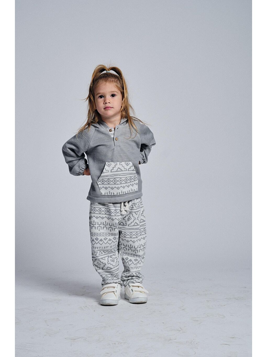 Gri Unisex Etnik Desen Kanguru Cepli 2'li Takım-1