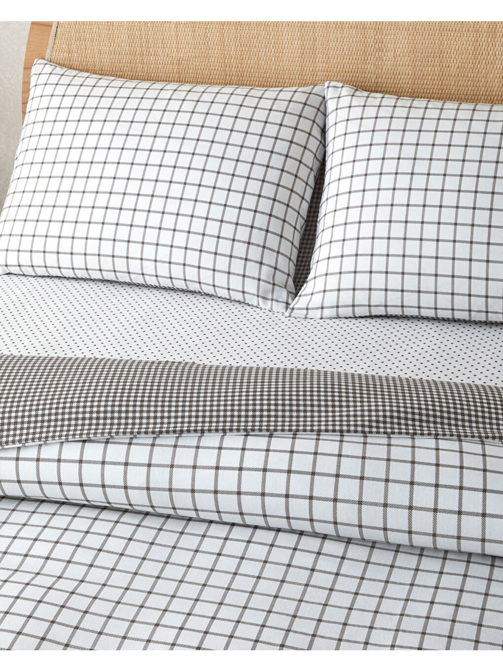 Simple Checks Kolay Ütülenir Çift Kişilik Nevresim Takımı 200x220 cm Kahverengi-2
