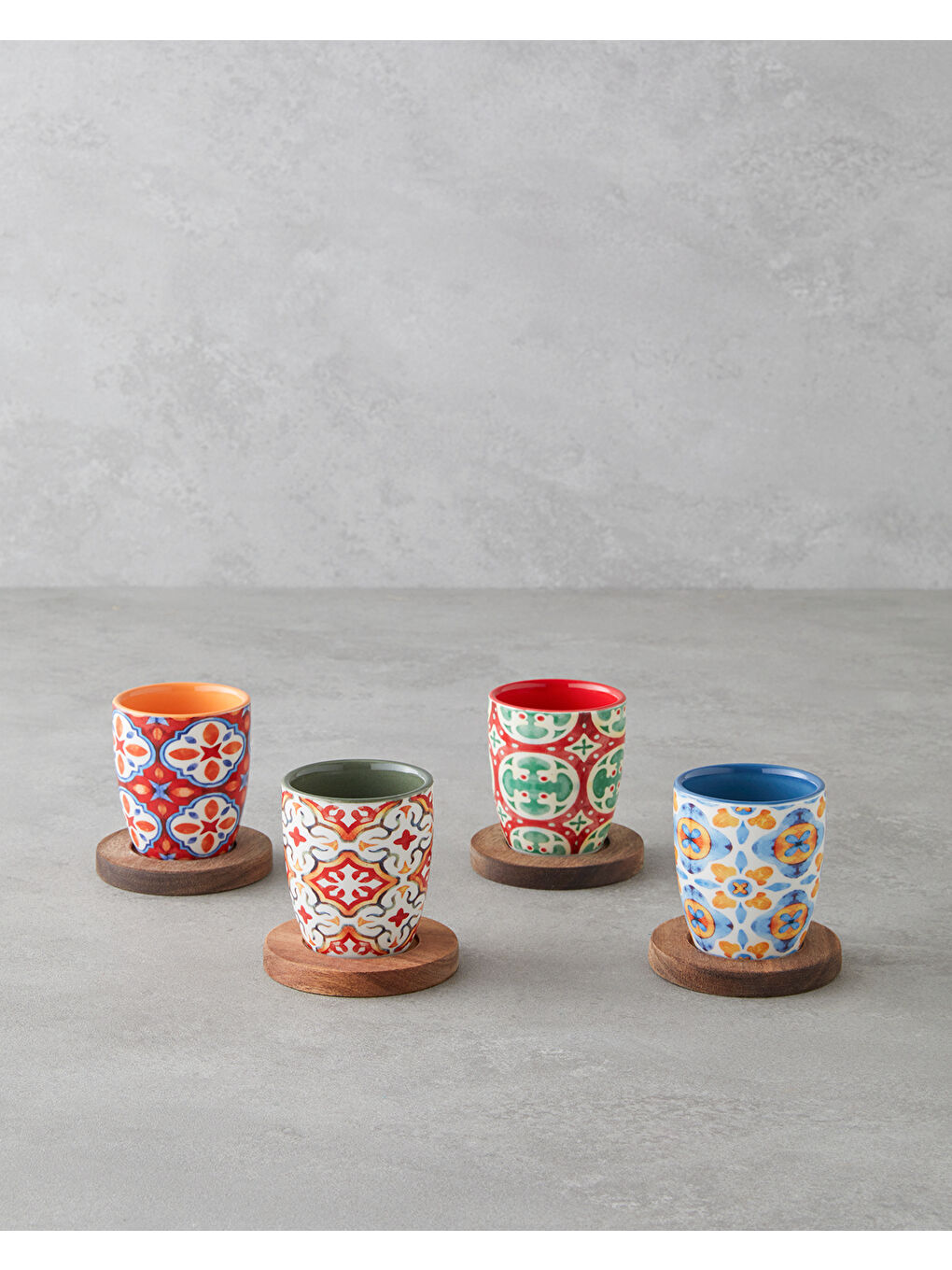 Beyaz Sorrel Stoneware 8 Parça 4 Kişilik Fincan 70 ml Renkli