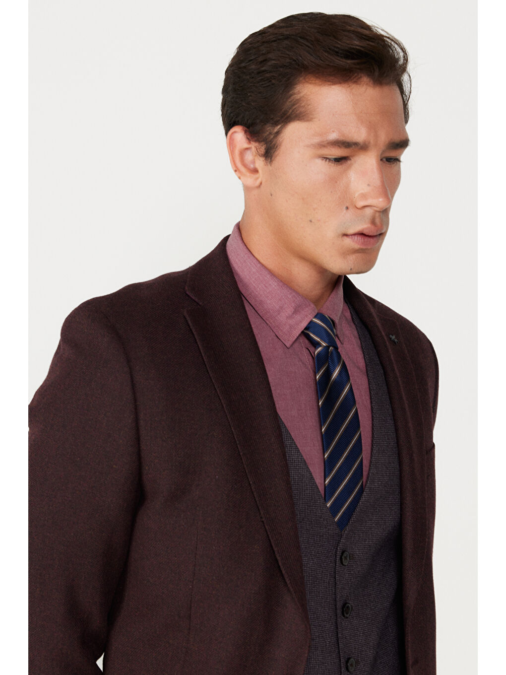 Erkek Bordo-Gri Slim Fit Dar Kesim Mono Yaka Desenli Yelekli Takım Elbise-2