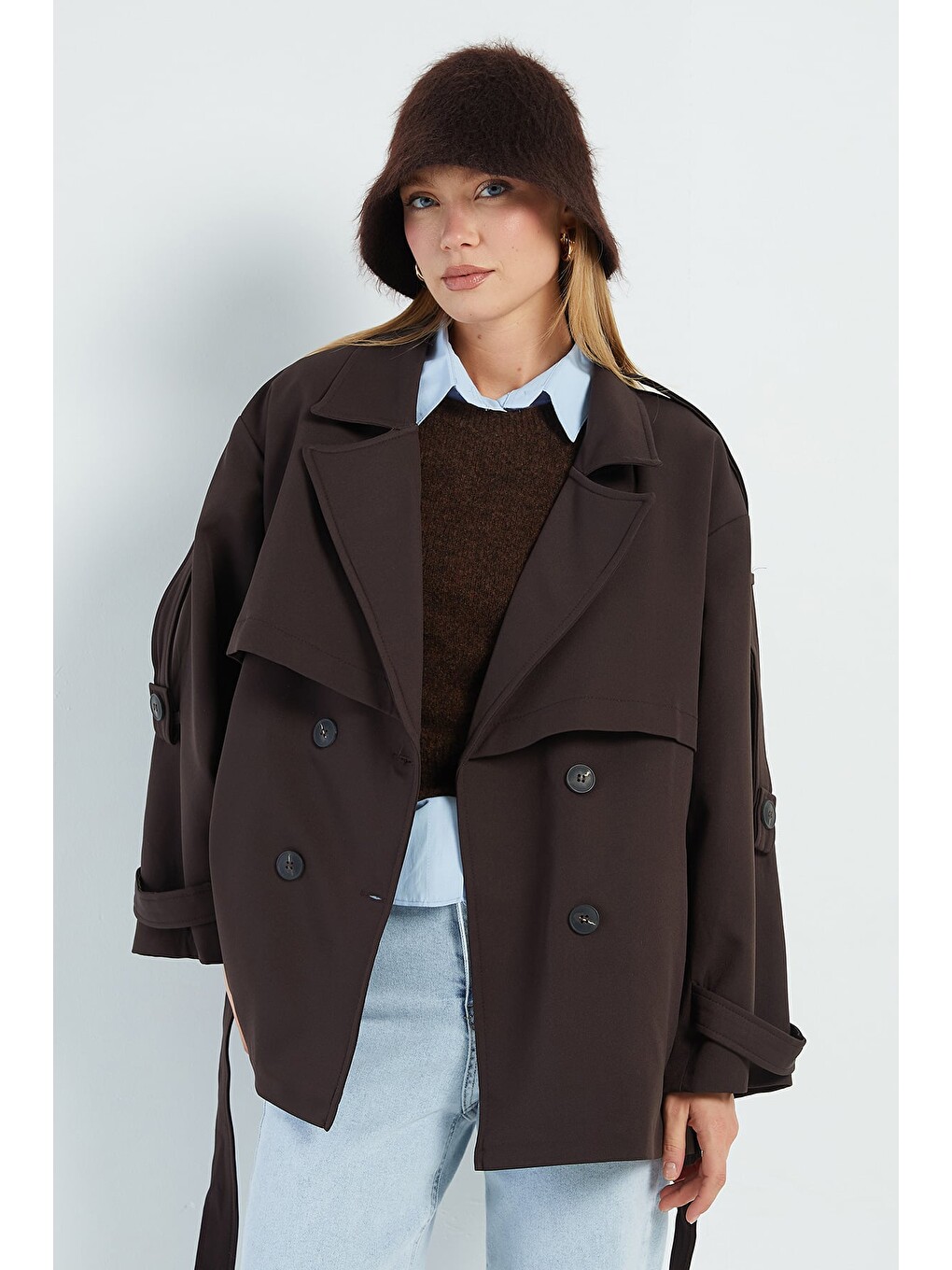 Kahverengi Beli Kemerli Kruvaze Yaka Oversize Trençkot-1