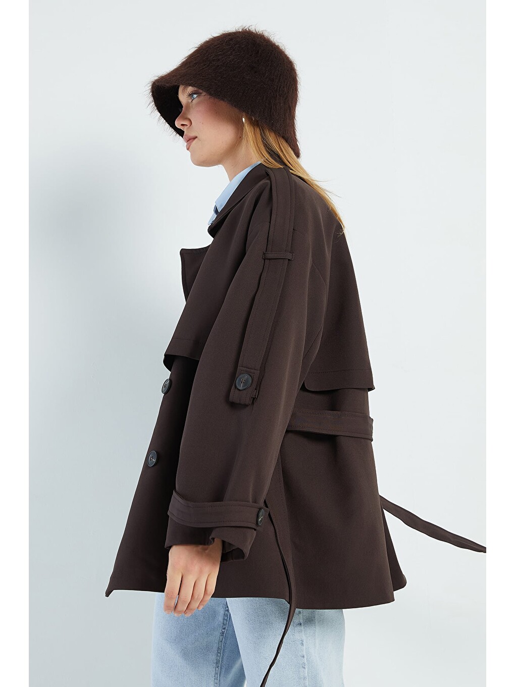 Kahverengi Beli Kemerli Kruvaze Yaka Oversize Trençkot-3
