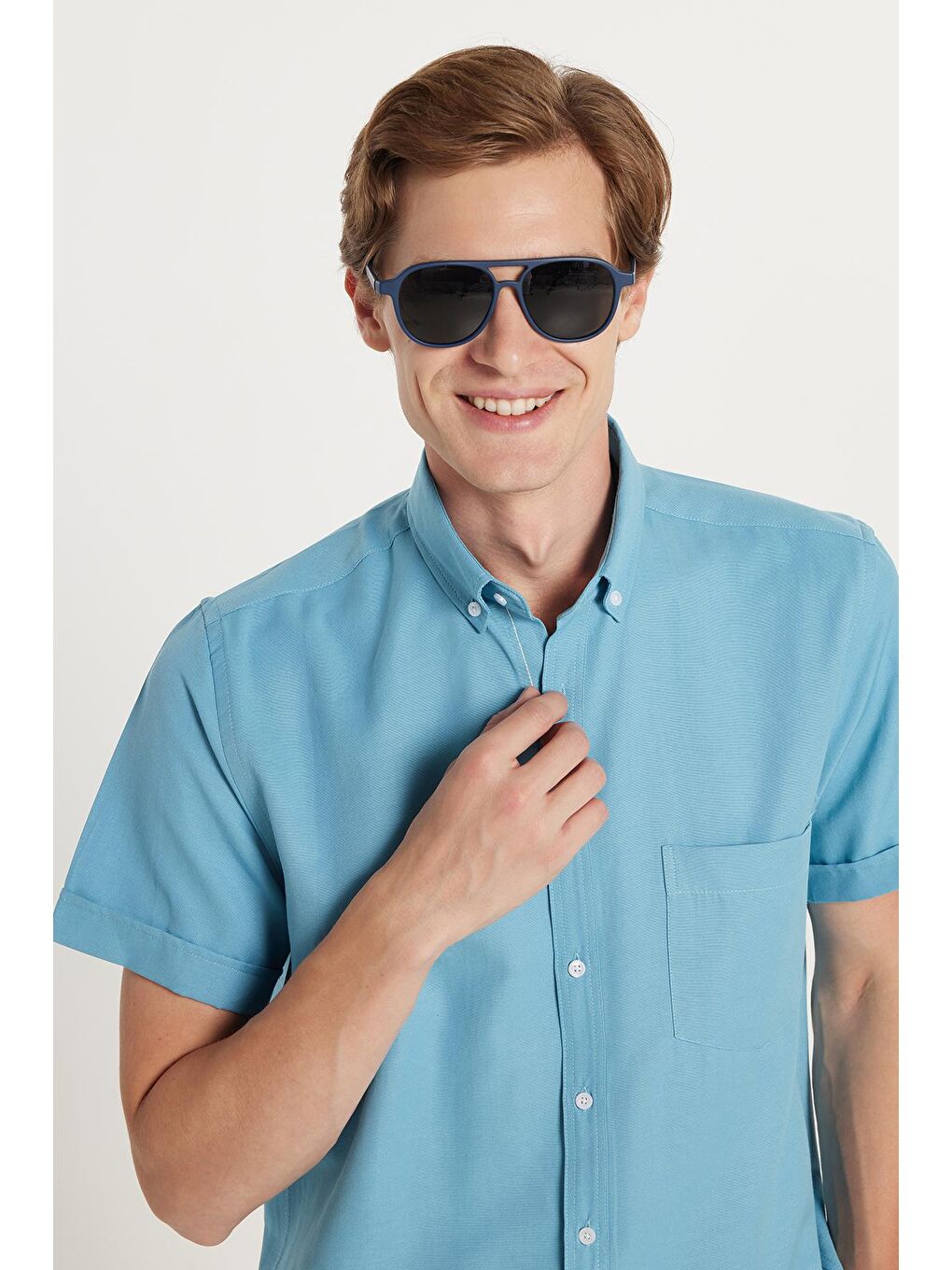 Erkek Klasik Regular Fit Rahat Kesim Düğmeli Spor Yaka Oxford Pamuklu Kısa Kol Mavi Gömlek-1