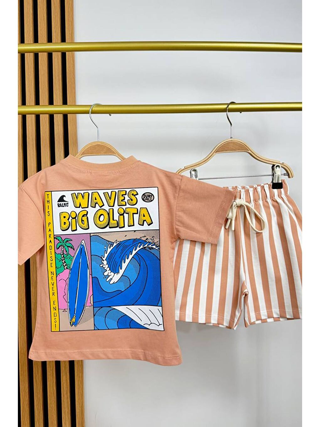 Pembe Erkek Çocuk Pamuklu Bisiklet Yaka Baskılı T-Shirt Ve Çizgili Şort Alt Üst Takım-2