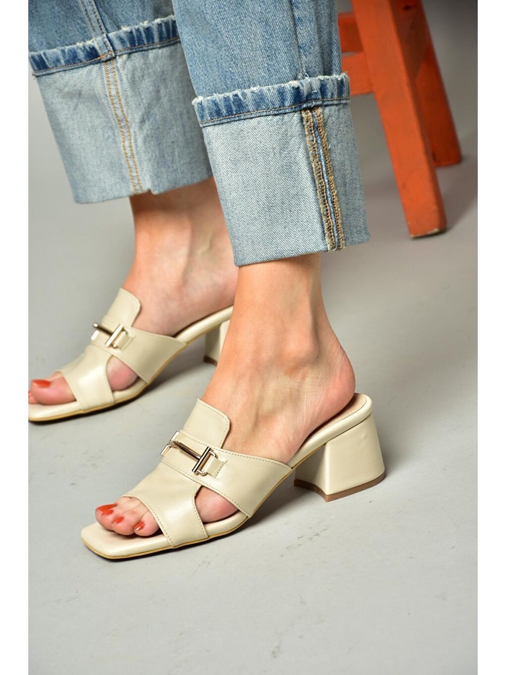 S5904315 Bej Kadın Terlik-4