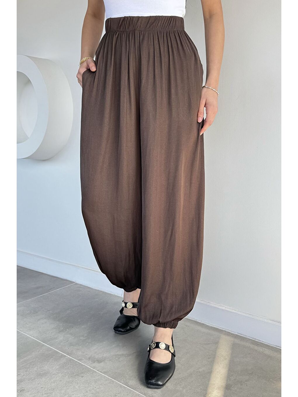 Kahverengi Kadın Bel Ve Paça Lastikli Şalvar Model Pantolon-1